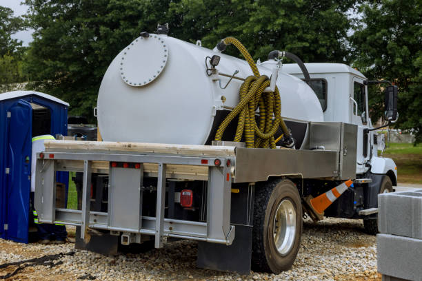 Best Affordable porta potty rental  in West Liberty, IA